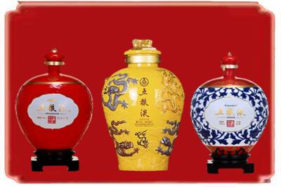克孜勒苏烟酒回收五粮液各种摆件.jpg